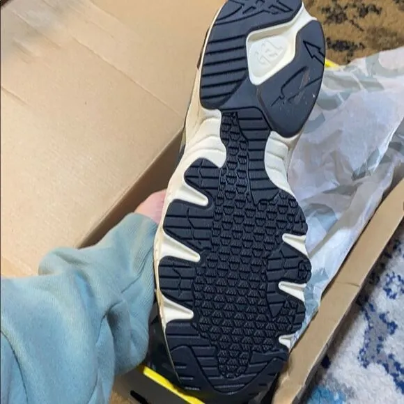 ASICS - Gel Mai / Running Shoe