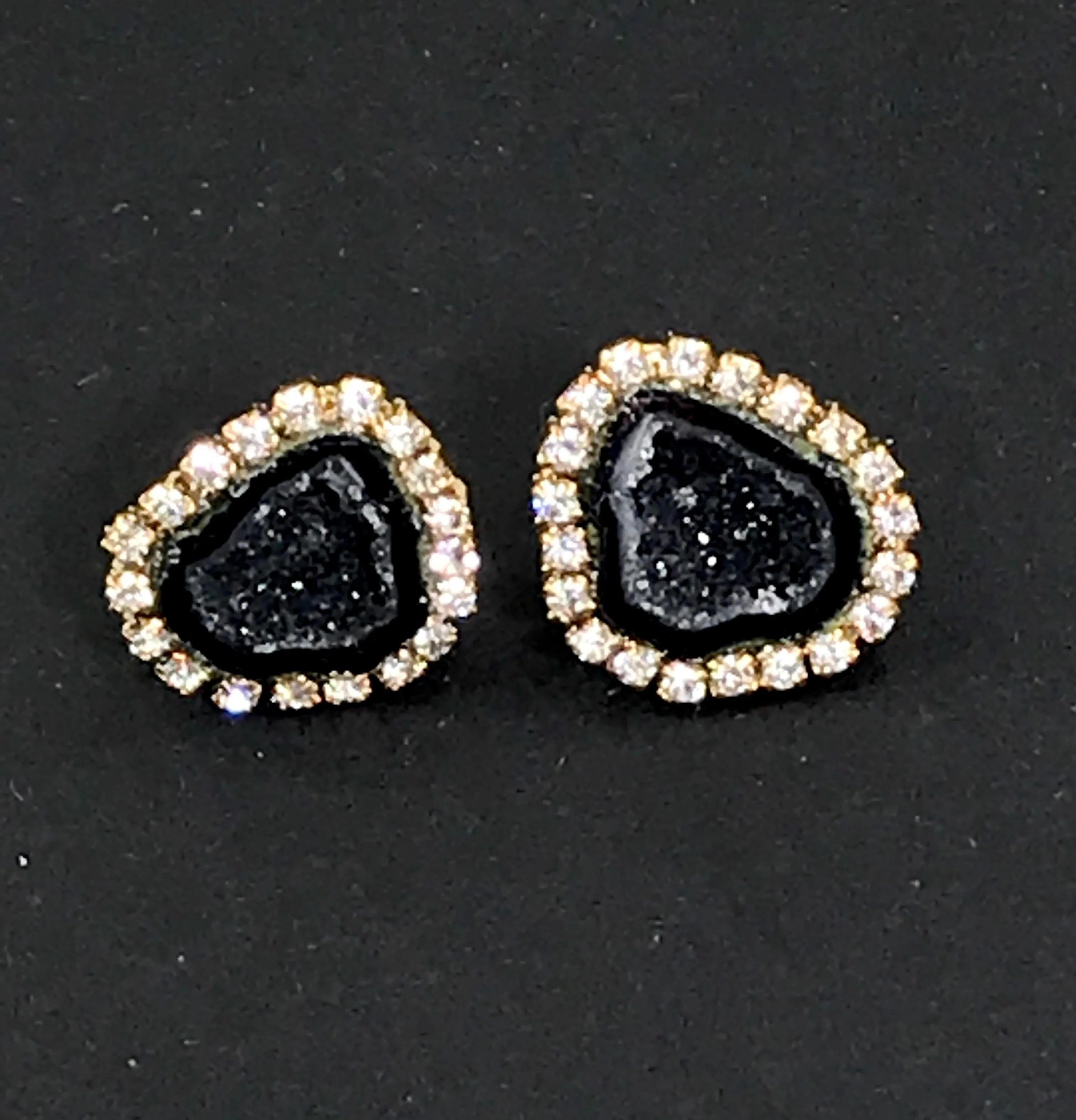 Black Tabasco Geode Stud Earrings Diamond Style