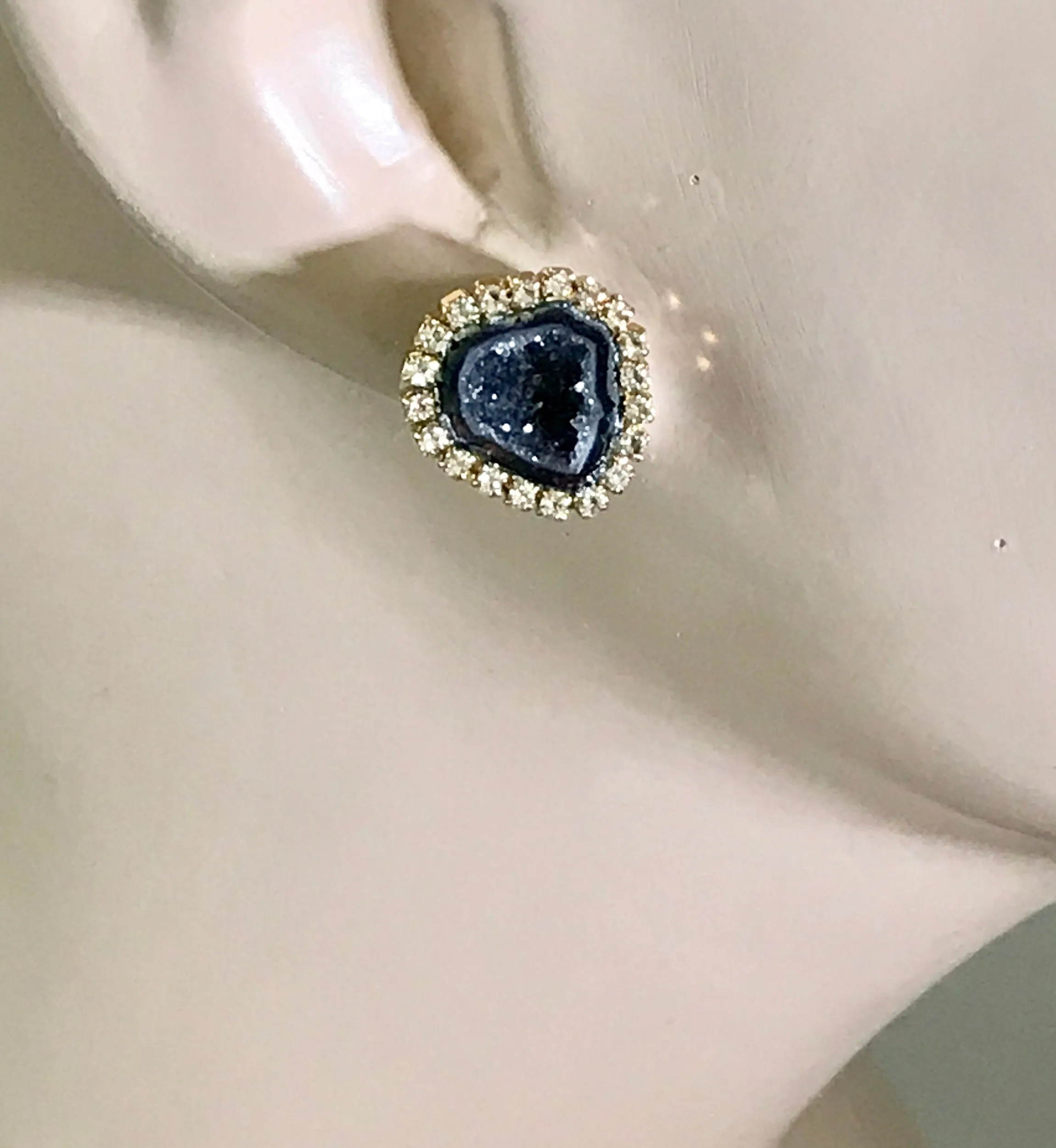 Black Tabasco Geode Stud Earrings Diamond Style