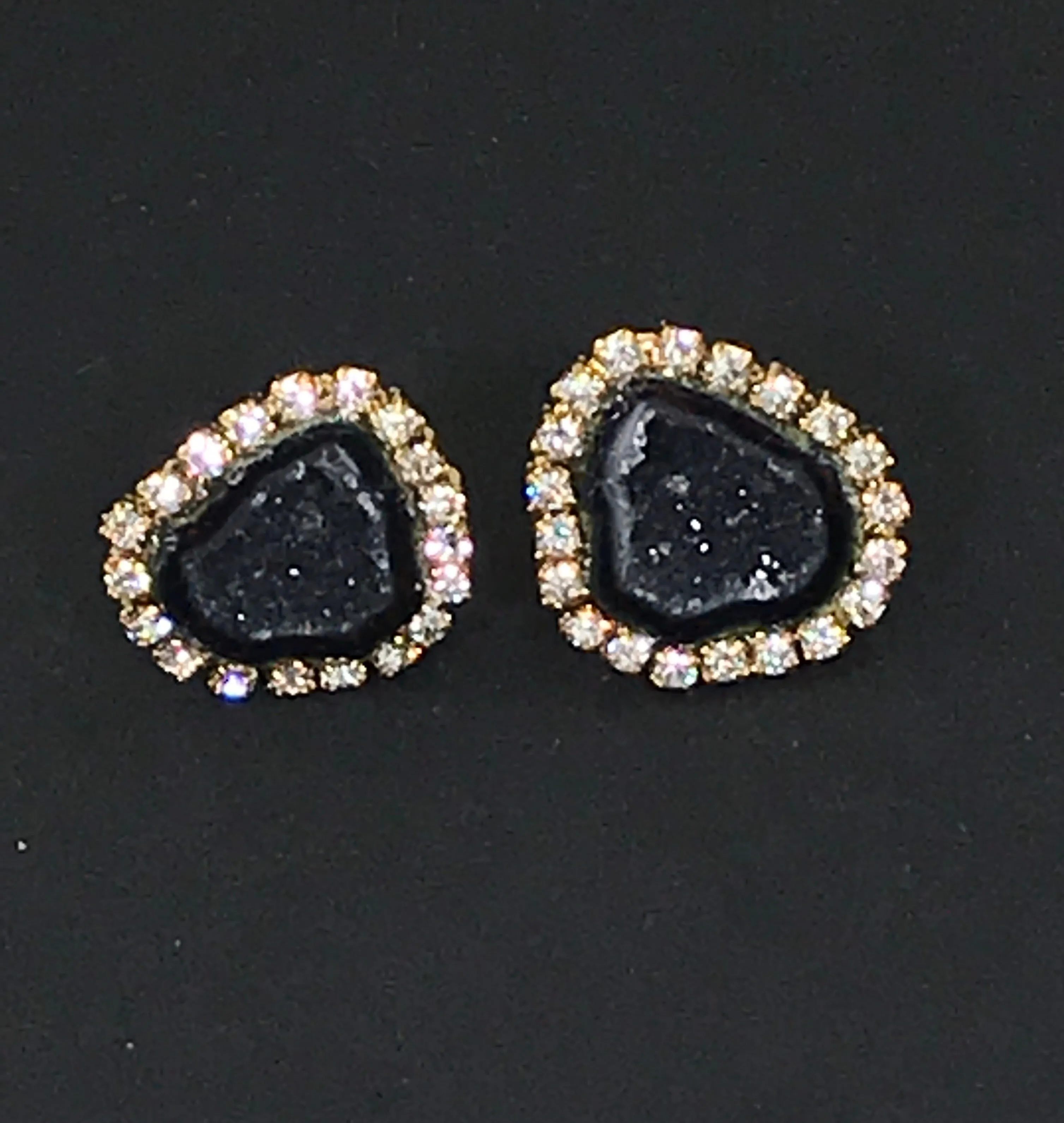 Black Tabasco Geode Stud Earrings Diamond Style