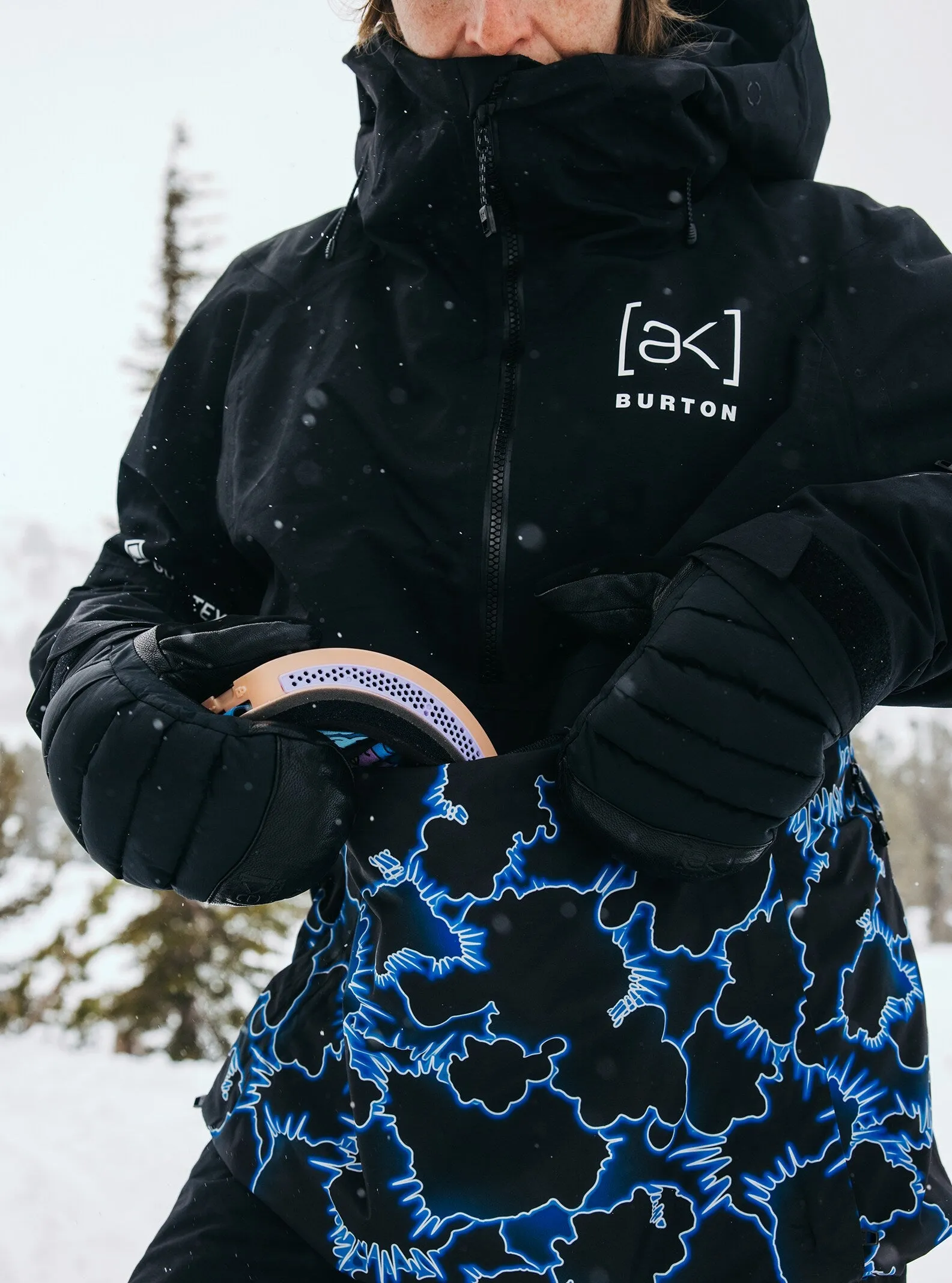 Burton [ak] Kimmy GORE-TEX Anorak Jacket Womens 2025 Black / Glow