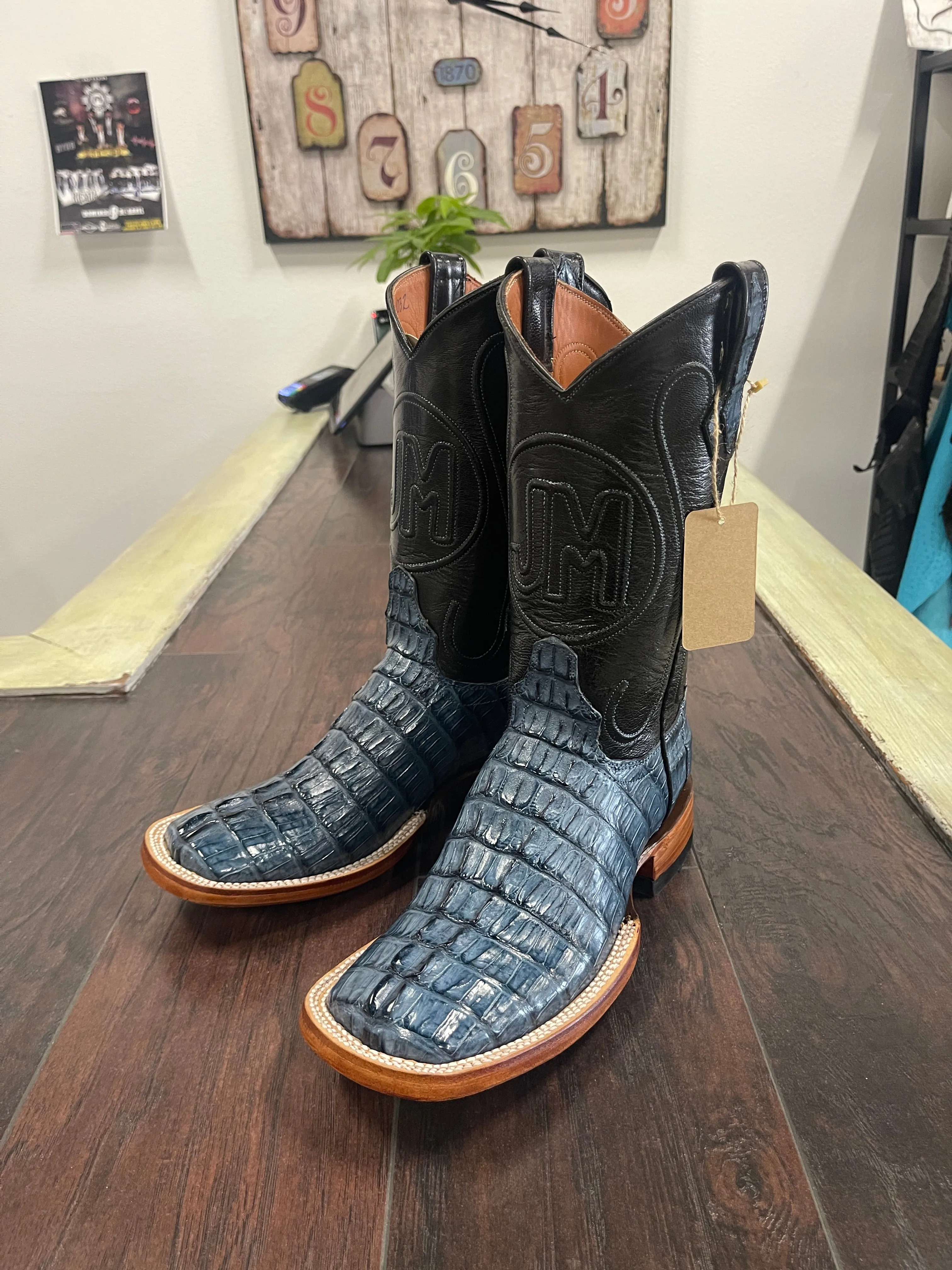 Caiman tail- blue jean