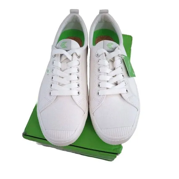 Cariuma Canvas Sneakers OCA Low Off-White 9.5M 11W New Cap Toe Skate Shoe $85