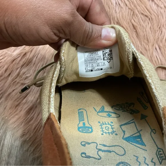 Chaco Davis Canvas Lace Up Sneakers Tan Size 9.5