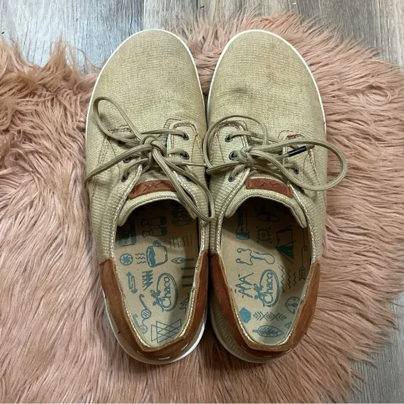 Chaco Davis Canvas Lace Up Sneakers Tan Size 9.5