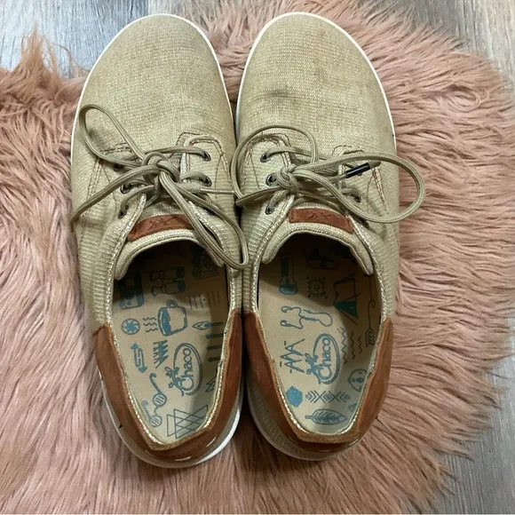 Chaco Davis Canvas Lace Up Sneakers Tan Size 9.5