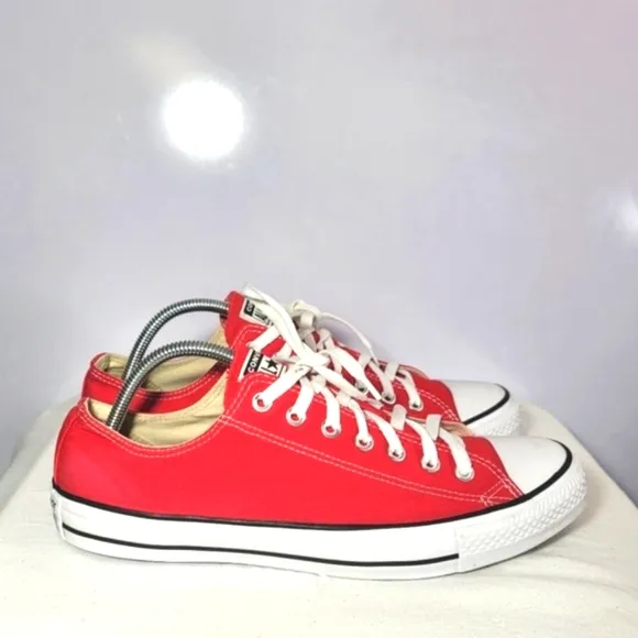 Converse Mens Size 12 Chuck Taylor Allstars.