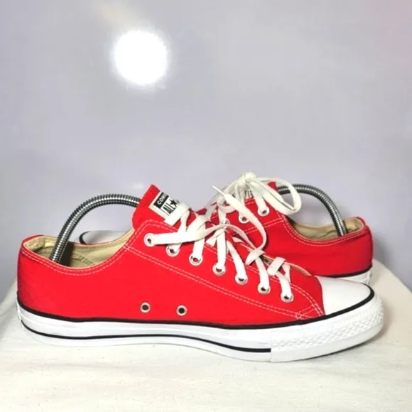 Converse Mens Size 12 Chuck Taylor Allstars.