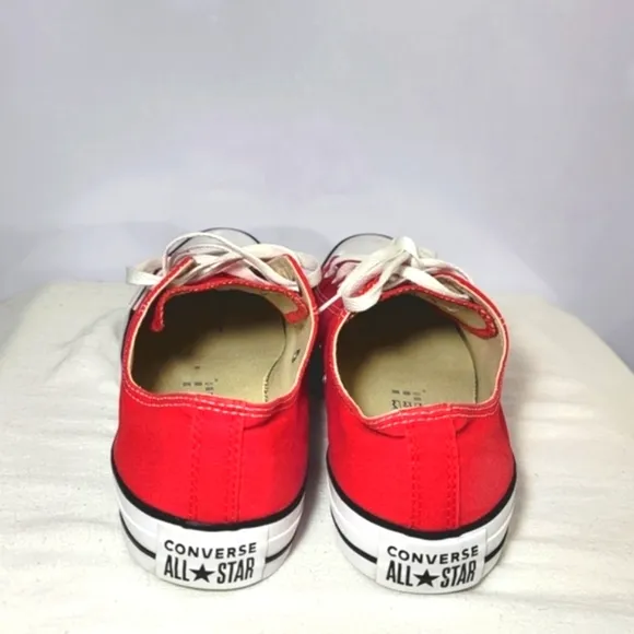 Converse Mens Size 12 Chuck Taylor Allstars.