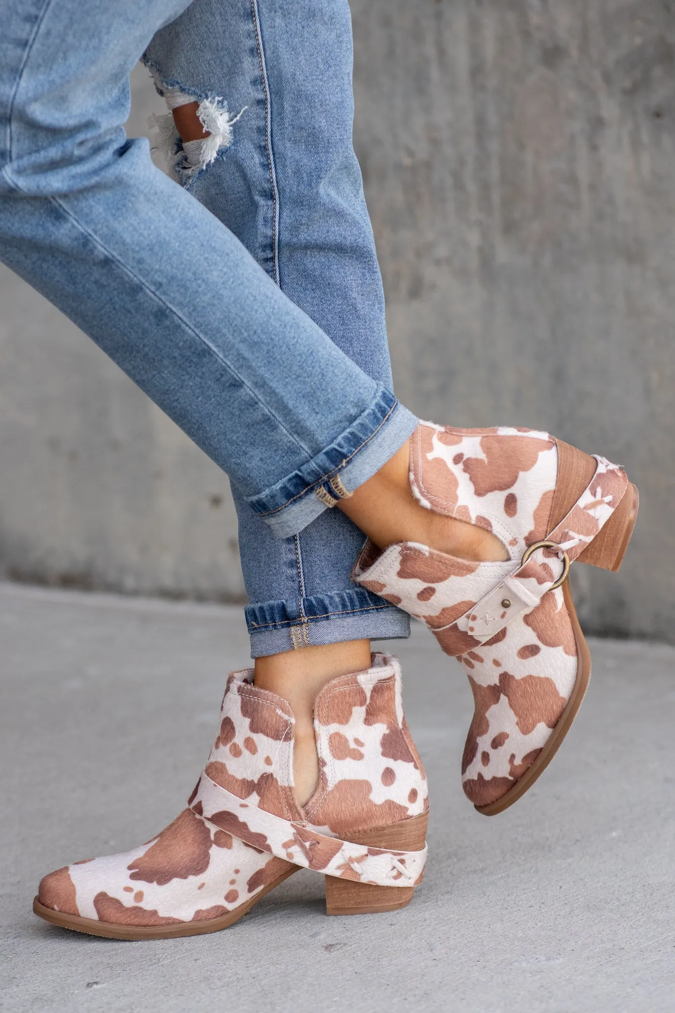 Dixie Ann Ankles Boots - Cream & Tan