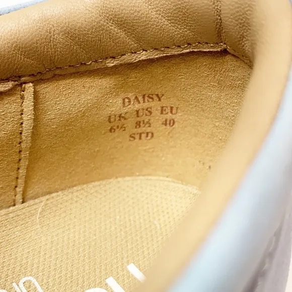Hotter powder blue sneakers 8.5