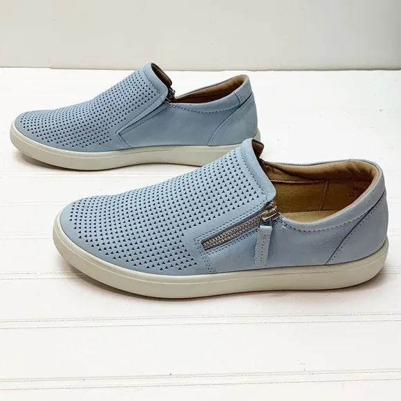 Hotter powder blue sneakers 8.5