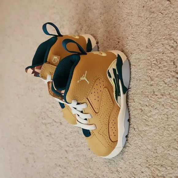 Jordan MVP 3peat toddler sneakers NWT