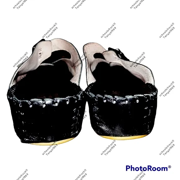 La Plume brand Patent Leather sandals