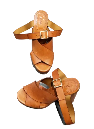 Leather sandals