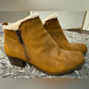Lucky Brand Women’s brown ankle boots size 7