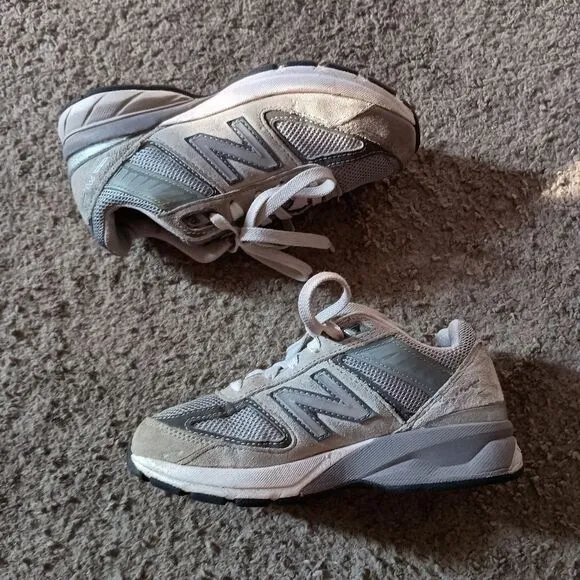 New Balance 990v5 Grey Suede Toddler Boys Sneakers Size 13 PRE-OWNED