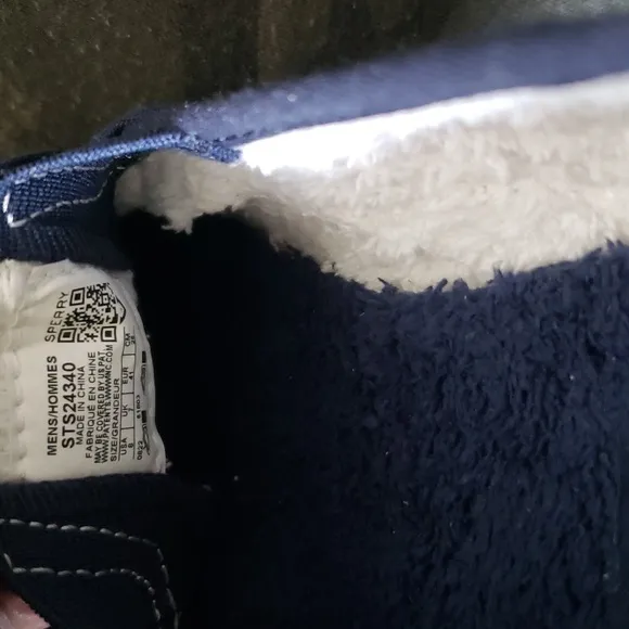 [NEW] Brooks Brothers x Sperry Sneakers