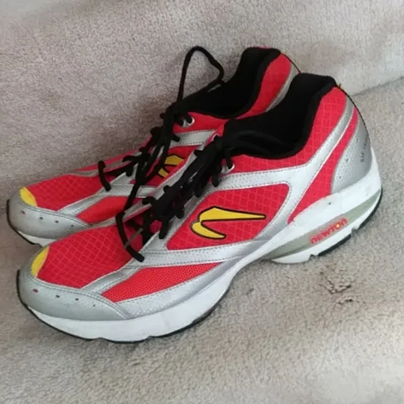 Newton Running Sir Isaac Sneaker Shoe 11.5 Red Silver Yellow