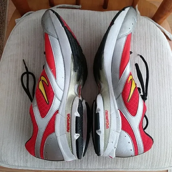 Newton Running Sir Isaac Sneaker Shoe 11.5 Red Silver Yellow