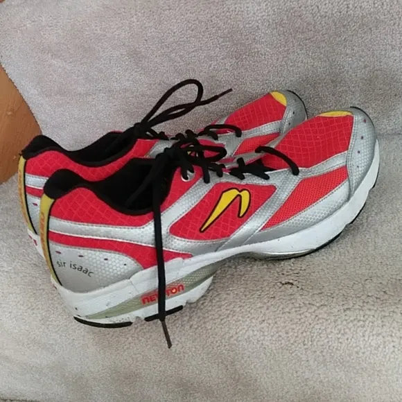 Newton Running Sir Isaac Sneaker Shoe 11.5 Red Silver Yellow