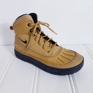 Nike ACG Sneaker Boots Youth Woodside 2 High Top Leather Lug Sole Shoes Size 5