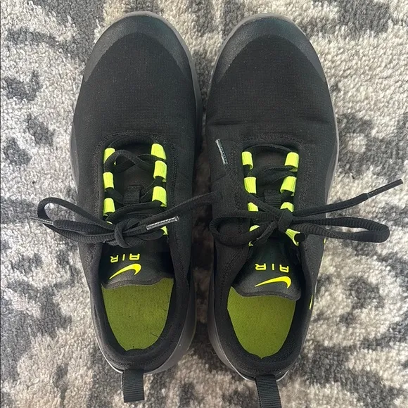 Nike Air Max Motion Black and Neon Green