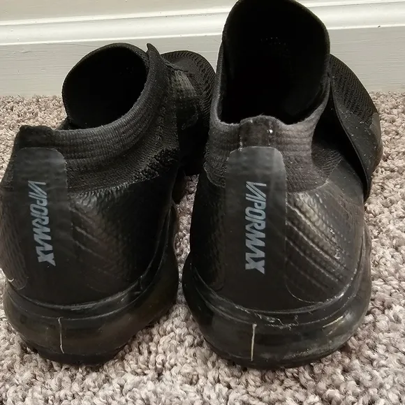 Nike Air Vapormax sneakers size 7.5