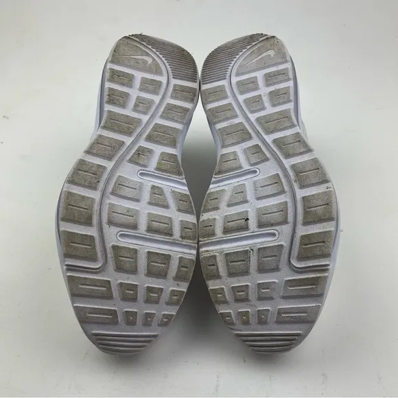 Nike Women's Air Max AP Sneakers White/Pure Platinum Women's Size 9.5