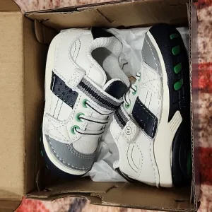 NWT stride rite baby boy sneakers