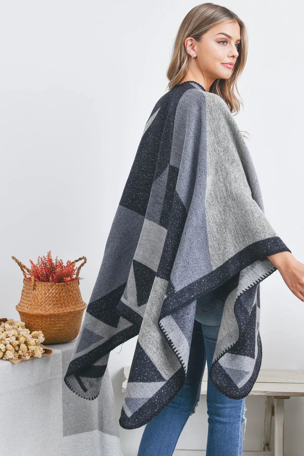 OPEN FRONT GEOMETRIC SHAPE PRINT RUANA WRAP KIMONO