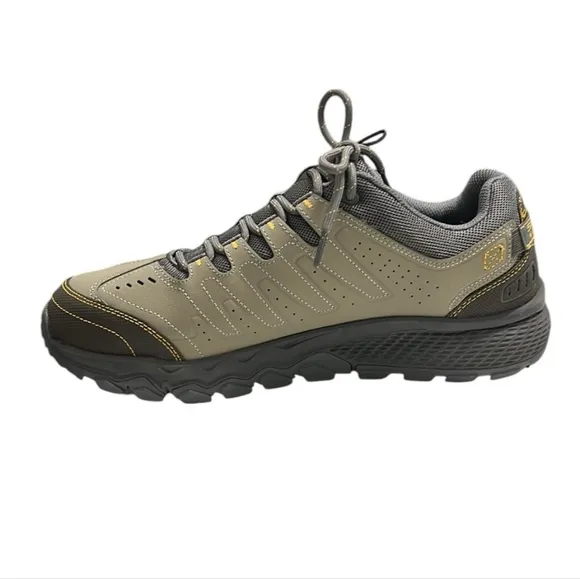 Skechers Men's Dynamite AT Sneakers  Size 13