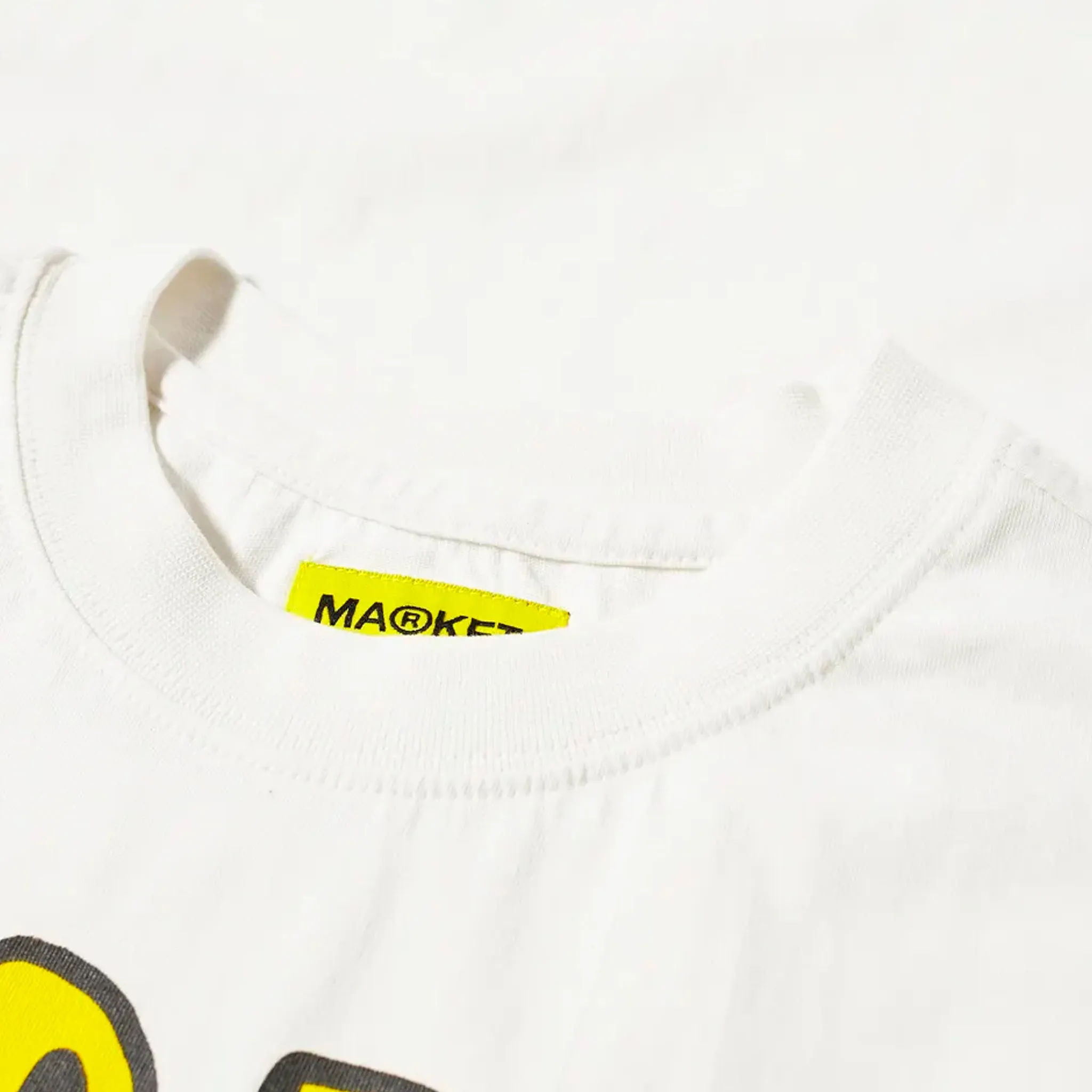Smiley Running Away Tee