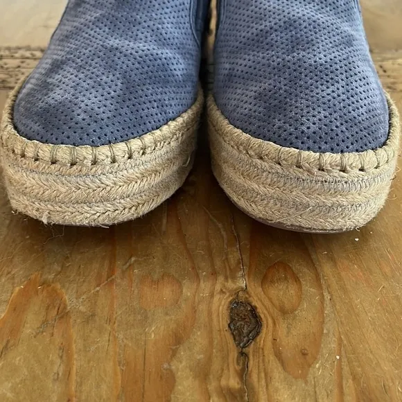 Tretorn Womens Emilia 3 Suede Blue Slip On Espadrille Sneakers Sea Blue 8.5