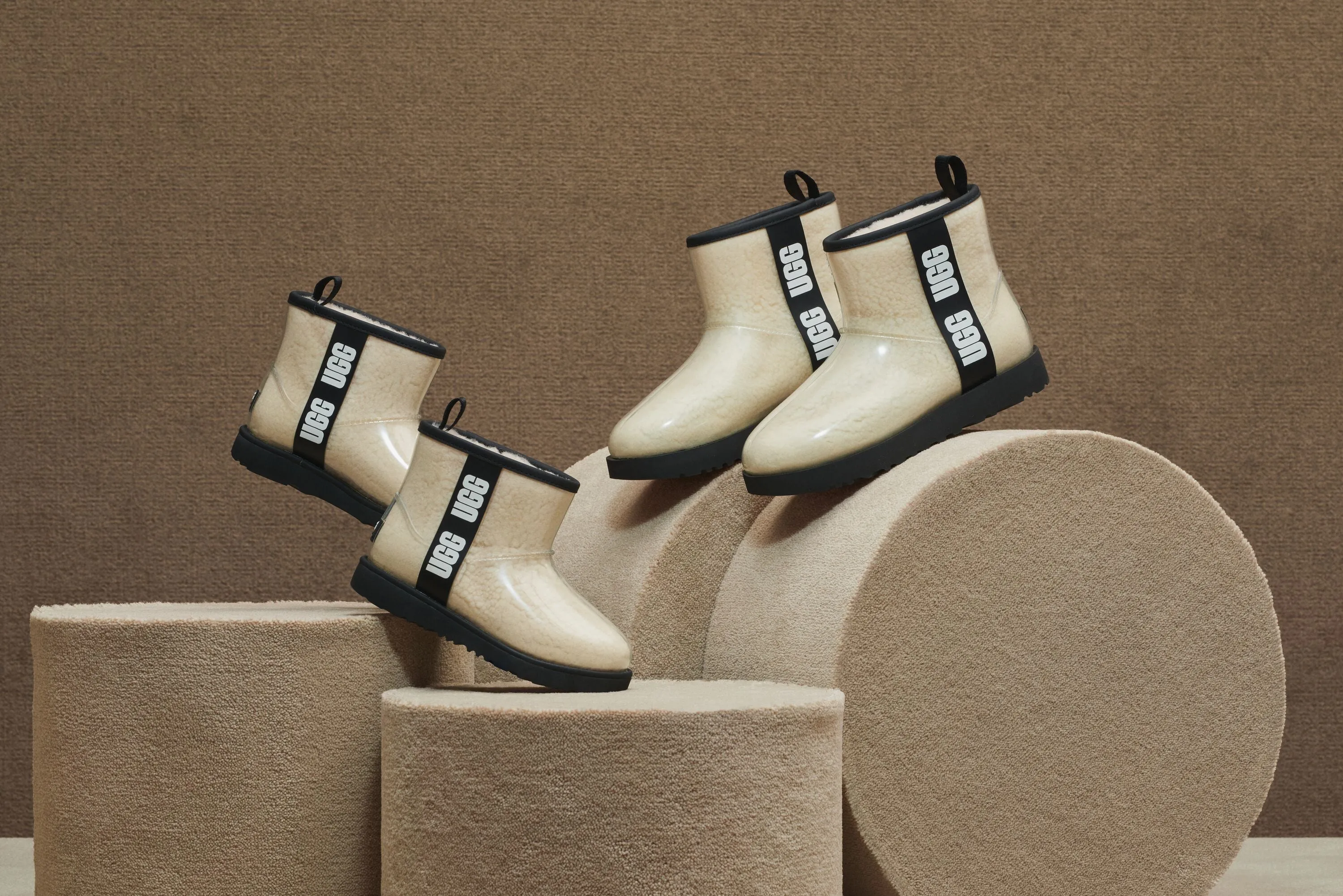 UGG Classic Clear Mini