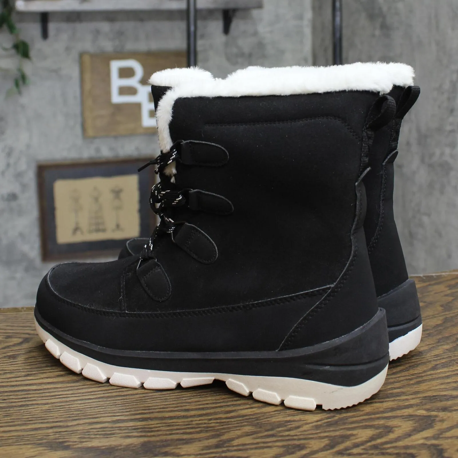 Universal Thread Women's Corie Winter Hiker Boots 88236081 Jet Black 10