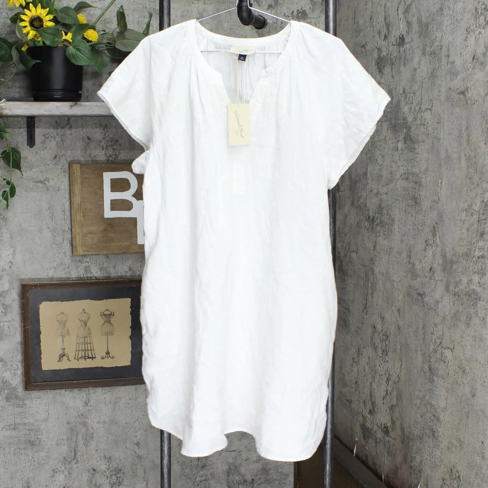 Universal Thread Women's Flutter Short Sleeve Woven Dress